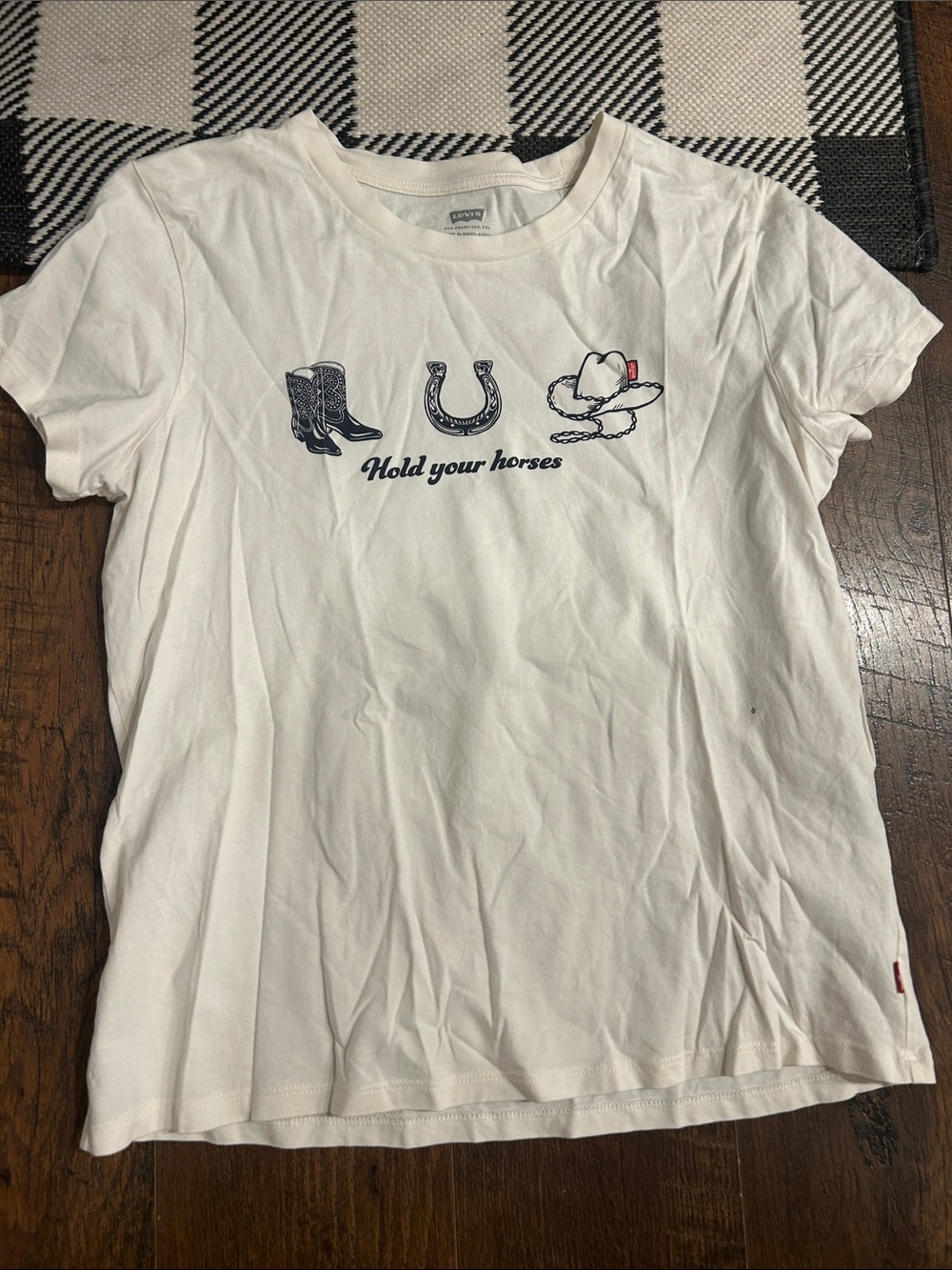 Levi's Hold your Horses target tee